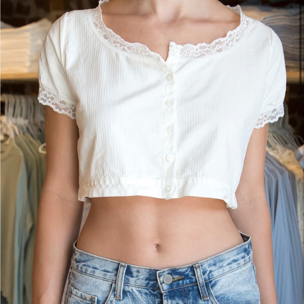 Rare Brandy Melville Arianna Lace Top